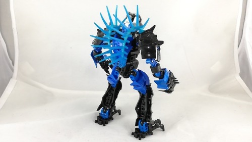 bennyplasticworld:Bionicle MOC - Marduk, the elite Skakdi Warrior.