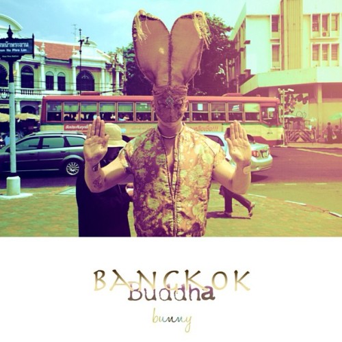 BangKok Buddha Bunny ✨ Thailand 2013 #alexanderguerra #bangkok #thailand #bunny #rabbit #mask #masked #handmade #buddha #thai #selfie #selfportrait #art #photography #travellog (at the RaBBiTaT)