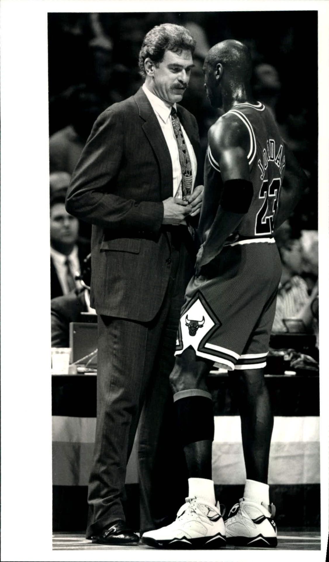 no-comp-on-earth:  Phil Jackson X Michael Jordan