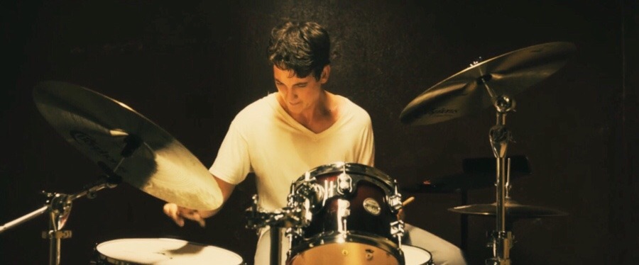 fiveflickfix:  Whiplash (2014) Director: Damien Chazelle Stars: Miles Teller, J.K.