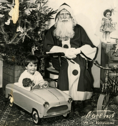 Young Lizzy Mercier Descloux’s Christmas, ca. 1959