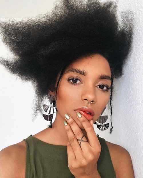 http://streetgrl.tumblr.com/post/160818987752