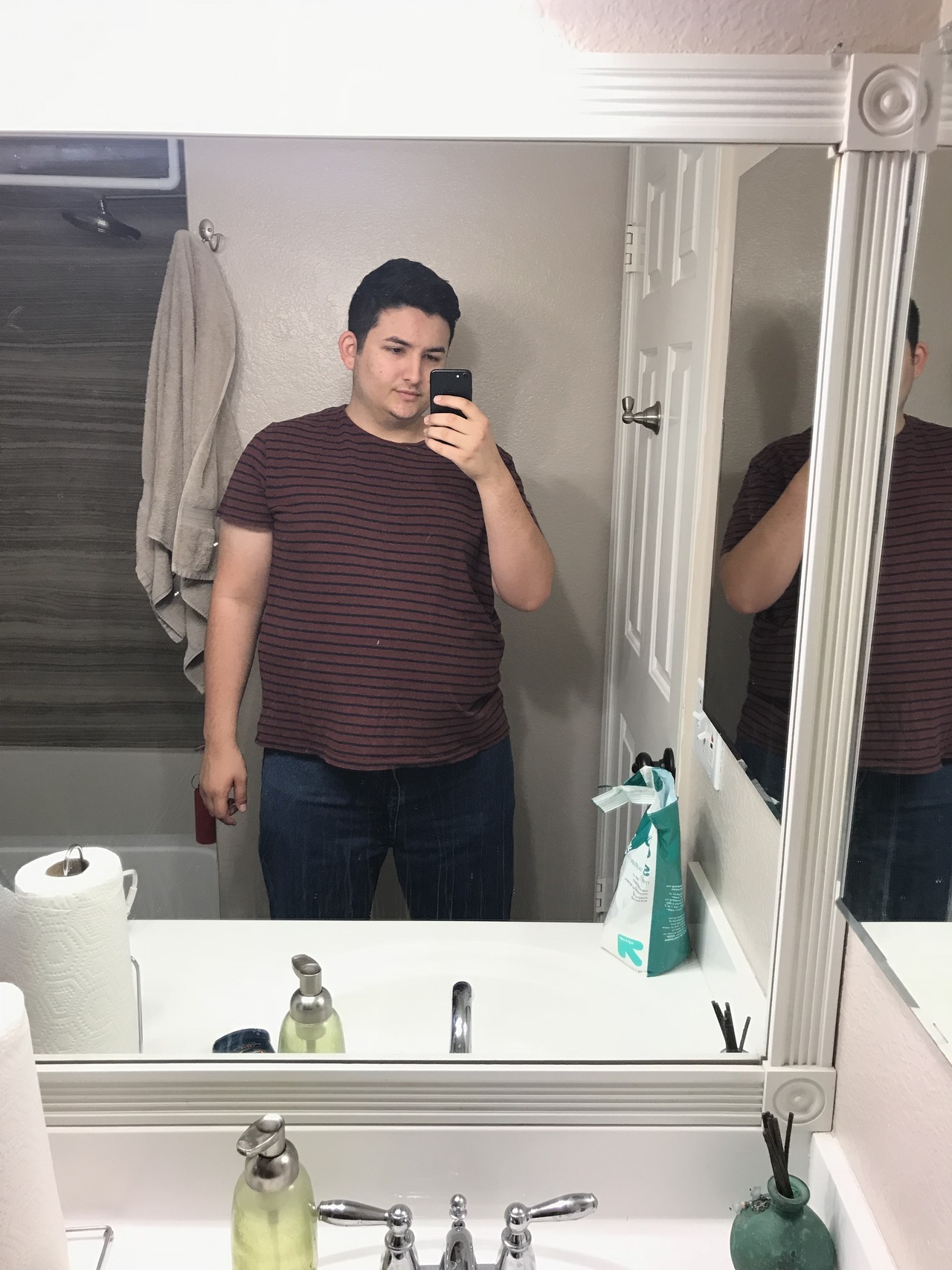 benjaminjames2:  I actually really like how big I look in this outfit. Size 42”
