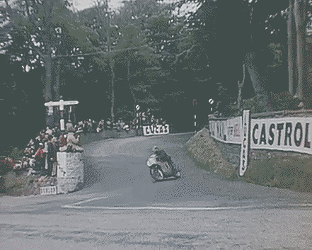 itsbrucemclaren:    HONDA - Isle of Man TT - Golden Years - Jim Redman - Mike Hailwood