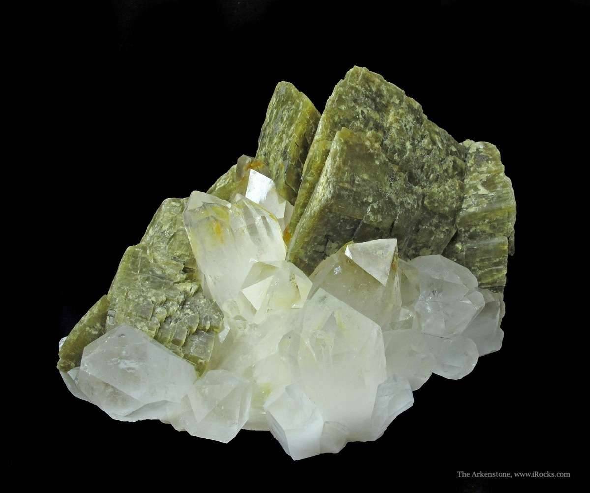 ifuckingloveminerals:  Siderite, QuartzAllevard, Isere, Rhone-Alpes, France  