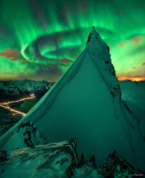 laughingsquid:  Stunning Image of an Aurora Captured Against a Summit Near Austnesfjord in Northern 