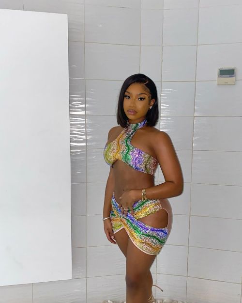 brazilianbeauty-posts:    donaealicia 🔥