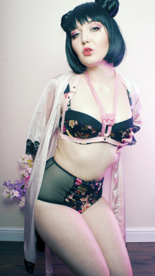 liquorice-and-lace:New shibari harnesses and sakura restraints &lt;3Model: ~ Laura Miss PorterWardrobe: ~ Liquorice &amp; Lace Etsy    ~ Liquorice &amp; Lace Facebook   