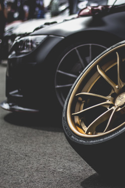 tactikk:  envyavenue:  BMW M3 x Vossen Wheels | EnvyAvenue   Not Vossens. BLK wheels, started by the dude who drives the 1M rep “Das bat”.