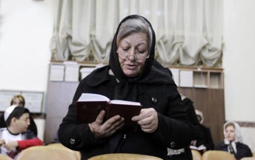 caryophylla: Photos of Iranian Jews in a synagogue in Tehran, Iran, participating in morning and Han