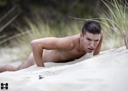 Above: LeeBelow: Franklin MortensenFrom a group session alongside Seattle-based photographer, David Fleming. The Oregon Dunes Nat’l Recreation Area, September 2015.