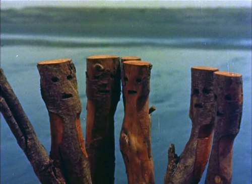365filmsbyauroranocte:    Ikebana (Hiroshi Teshigahara, 1957)       