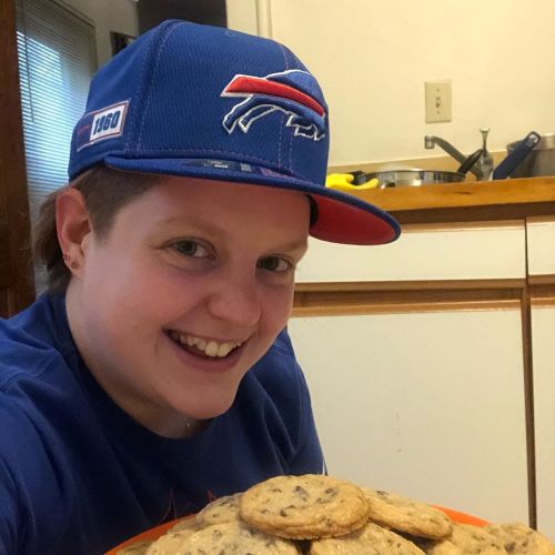 What could be better than freshly made cookies?? How about a BILLS WIN OVER THE PATRIOTS?!? LESGO BU