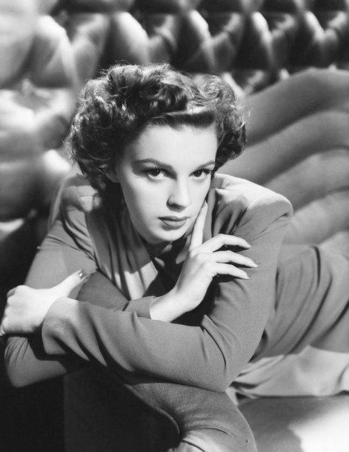 wehadfacesthen:Judy Garland, 1940 Judy Garland