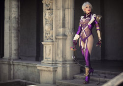 cosplay-photography:  Ivy - Soul Calibur V by *crystalcosfx 