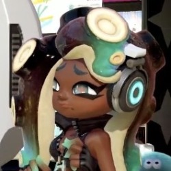 lady-lotte:Nintendo blessed us with Marina