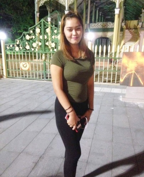 largestgirlscolection: Eika is back yaw .
