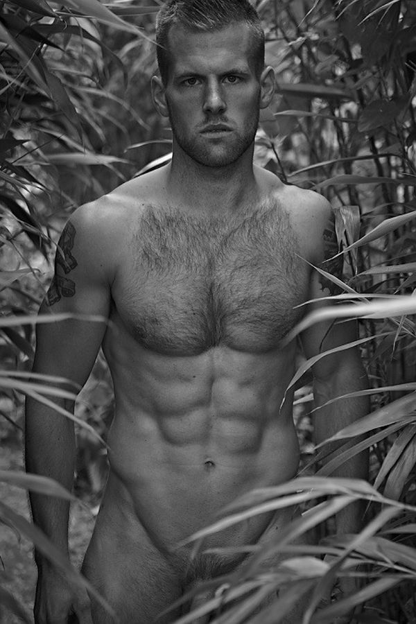 rapideyesmovement:   Adam Coussins by Billy Boyd  