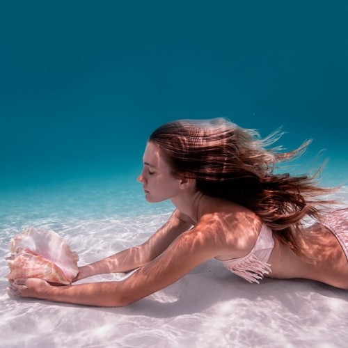 without-ado:Underwater(2) by Elena Kalis