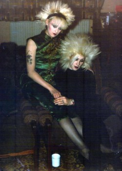 stayfree70:  Luton 80s Caroline & Tracy