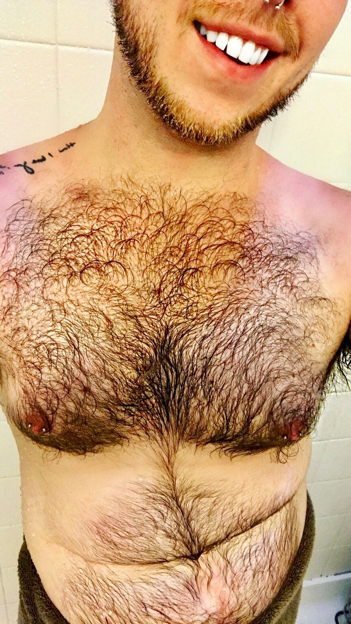 glidingacrosstheuniverse:💦 fresh and clean 😈 ✨IG: patbrw  🔥SC: bigbootywade