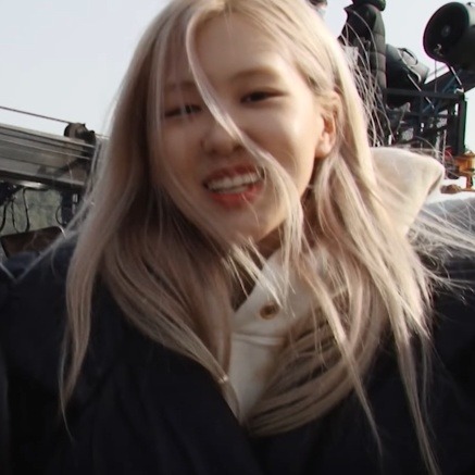 Ros On The Ground Mv Making Film Icons