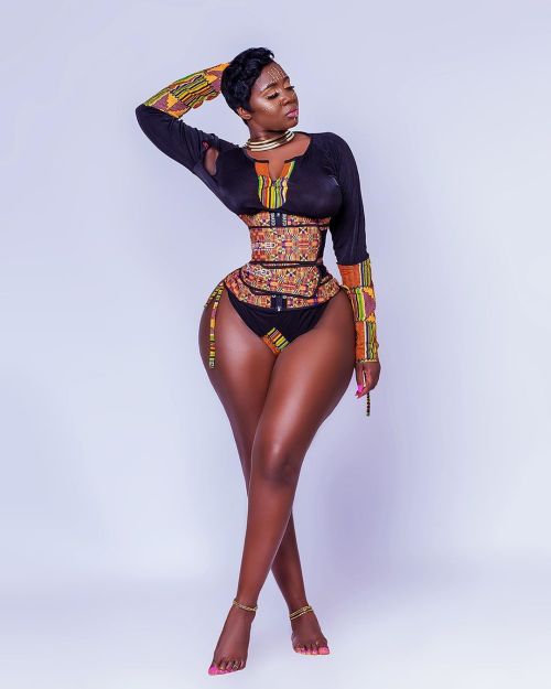 csmitty4u:  african-bad-girls:  African-Bad-Girlsprincesshyngle