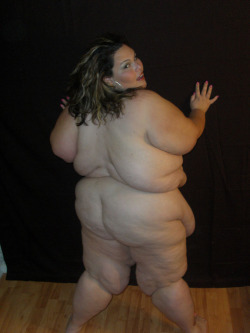 ssbbwsunny:  Follow the blog of SSBBW Sunny,