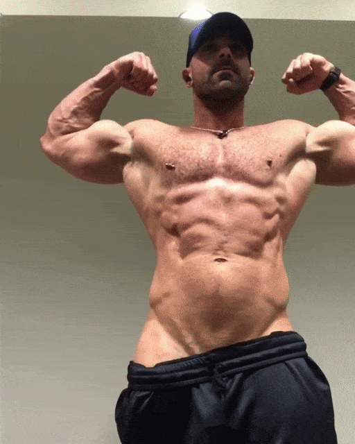 frattyalpha0: bigmusclestuds:  Gary Natale taking it off and flexing it out  Obey the patriarchy. Cunts get on your knees 