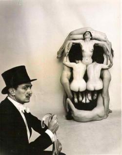 Altruisticsub:  Masterschoicecake:   Salvador Dali - In Voluptas Mors Photograph