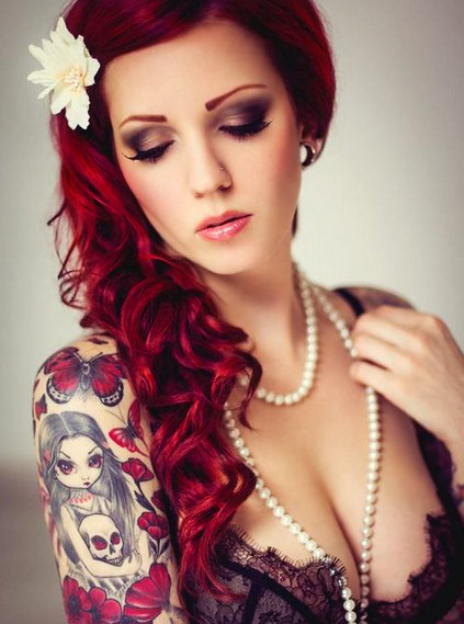 Redheads and Curvy Women