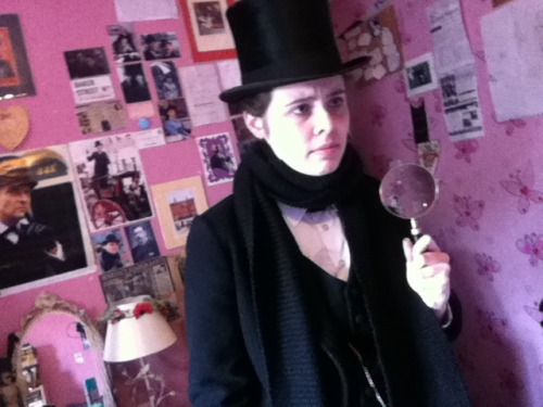 tophatsandpetticoats: @granadabrettishholmesHope everyone is having a good time! Unfortunately I can