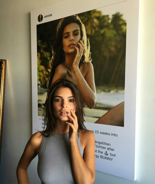 motz-hottest-eyecandy:  Emily Ratajkowski
