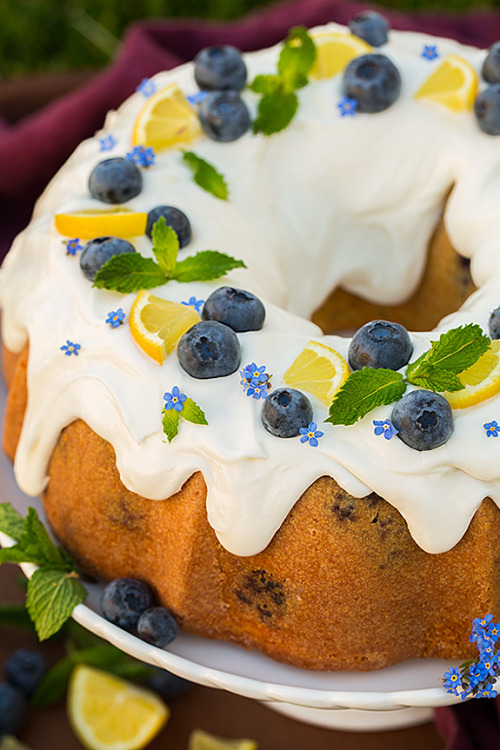 ventix: foodffs:  Lemon Blueberry Bundt Cake with Lemon Cream Cheese Icing Really nice recipes. Ever