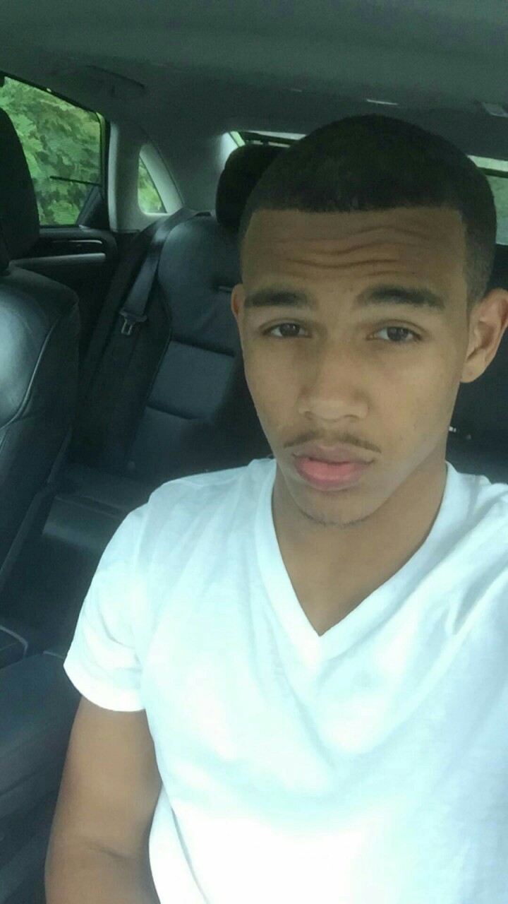 black-dicks-r-us:  FIND BLACK GAY SEX! Over 500,000 Profiles…  www.BlackM4M.com