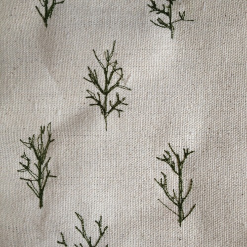 fleurlungs: Sewing plants.