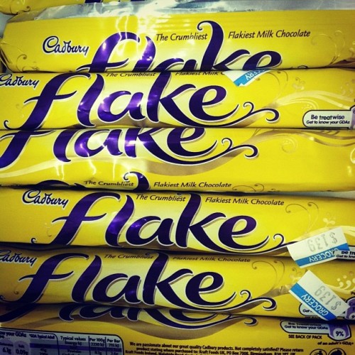 Could only ever find these in England! Scored in Richmond. #flakes #delicious #chocolate #likenoothe