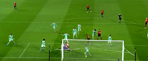 rqkitic:ultraiboothings:Anthony Martial’s goal against Arsenal. (December 5, 2018)i love him so much