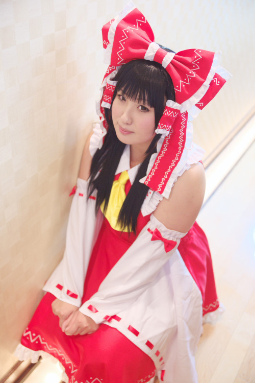 Touhou Project - Reimu Hakurei (Yurika) 1 HELP US GROW Like,Comment & Share.CosplayJapaneseGirls1.5 - www.facebook.com/CosplayJapaneseGirls1.5CosplayJapaneseGirls2 - www.facebook.com/CosplayJapaneseGirl2tumblr - http://cosplayjapanesegirlsblog.tumblr.