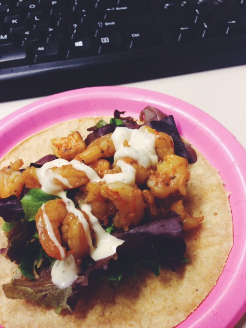 I call this piece, Desk Shrimp.
In an effort to not waste food, I bring my [sometimes elaborate] leftovers from last night’s dinner. You'd think the conscious effort made to pre-pack your lunch carefully in 32 different containers the night before...