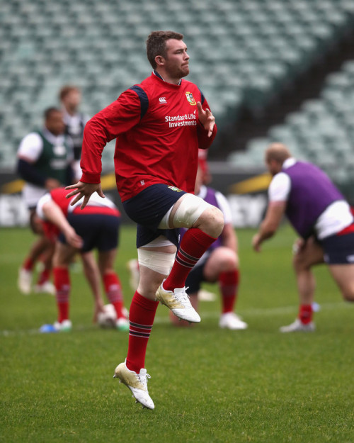 giantsorcowboys:  It Takes An Irishman!Peter O'Mahon Will Lead The Lions Over The All Blacks.Bring It On, Baby!