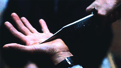 piesexualhunter:Episode 8.23 & Light