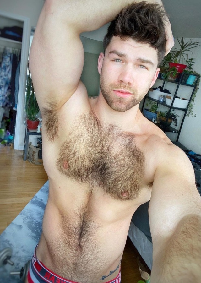 sonodiluce:wis771:Instagram.com/louie.ldg#LesHommesPoilus #hairymen #hairy #bear #poilu #gay #gaybear #gaymens #hairychest #daddy #beard #gaybear #gayboy #scruff #hairymenaddict 37 - Louie. Ldg