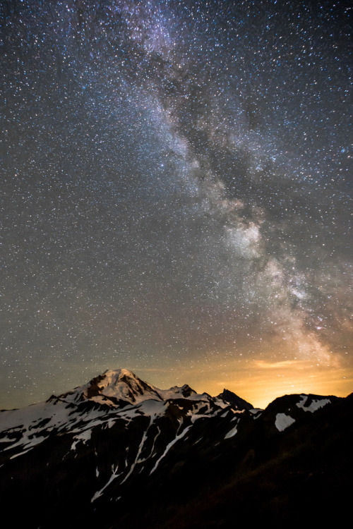 theencompassingworld: Milky Way over Mt. Baker, Washington | by Chris Weber More of our amazing world 