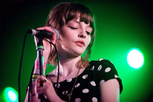 giathebear:  Lauren Mayberry lead vocalist porn pictures