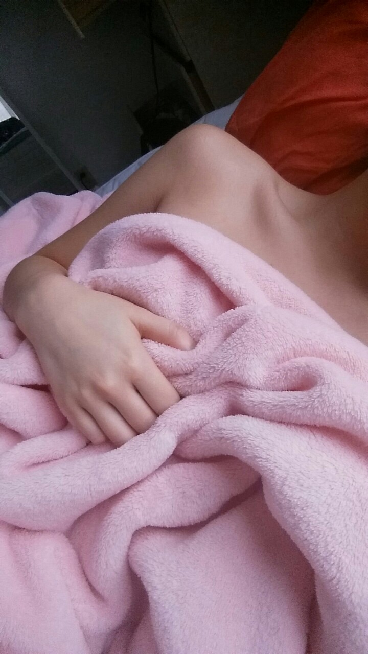 flirtyslut:  sleepy me