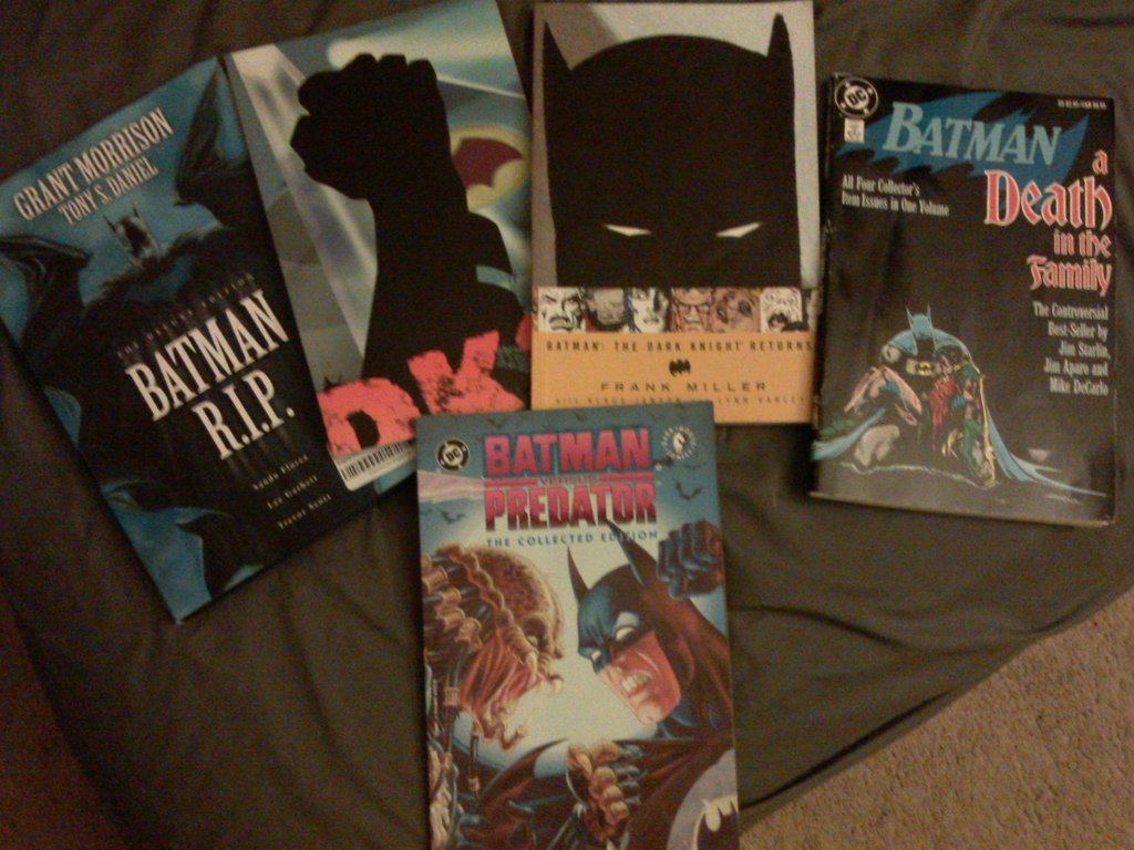 daily-superheroes:  http://daily-superheroes.tumblr.com/ 