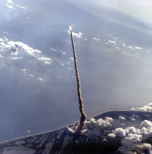 humanoidhistory - The Space Shuttle Columbia blasts off on...