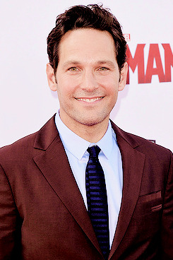 paulruddaily: quicksiluers: Paul Rudd attends the premiere of Marvel’s “Ant-Man”