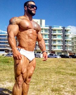 drwannabebigger:Bruno Moraes Cunha